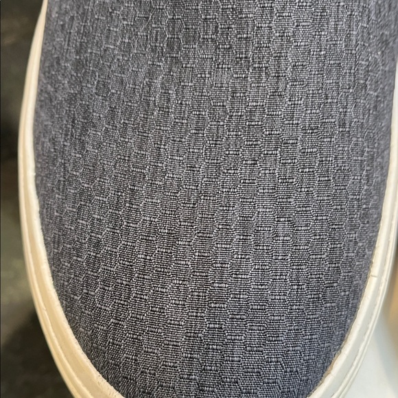 Men's Navy High-Top Chukka Shoe - Picture 7 of 8